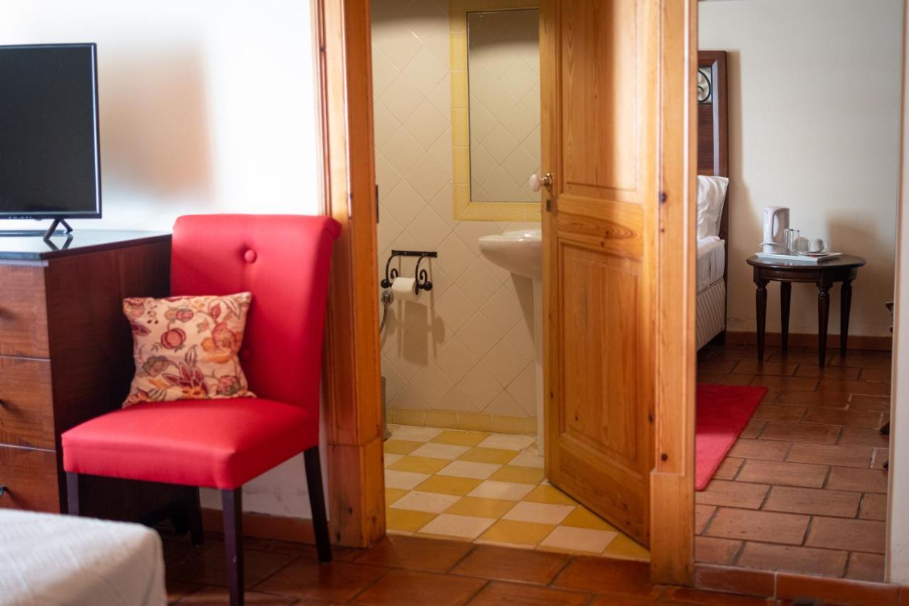Hotel Rural Quinta Do Juncal Serra d'El-Rei Dış mekan fotoğraf